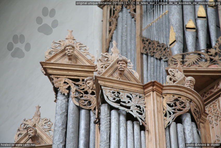 Têtes sur l'orgue de la Koorkerk de Middelburg