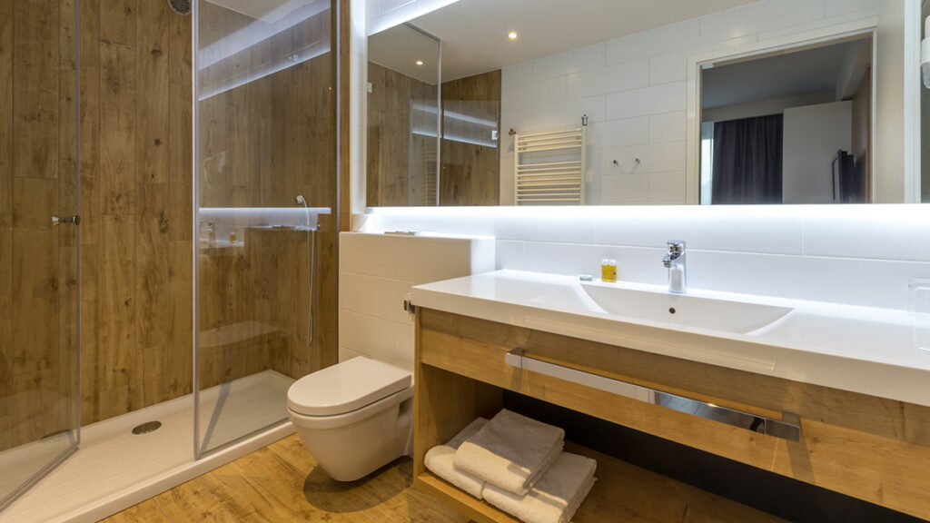 MHOTEL4