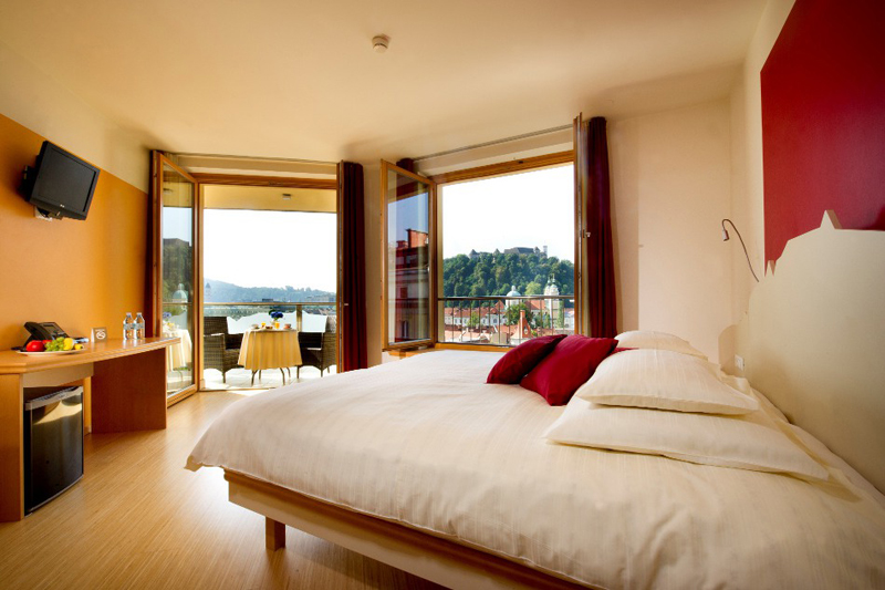 city-hotel2