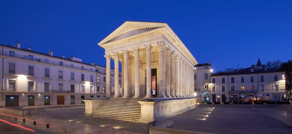 Nîmes, Maison Carrée (1. Jhdt.n.Chr.)